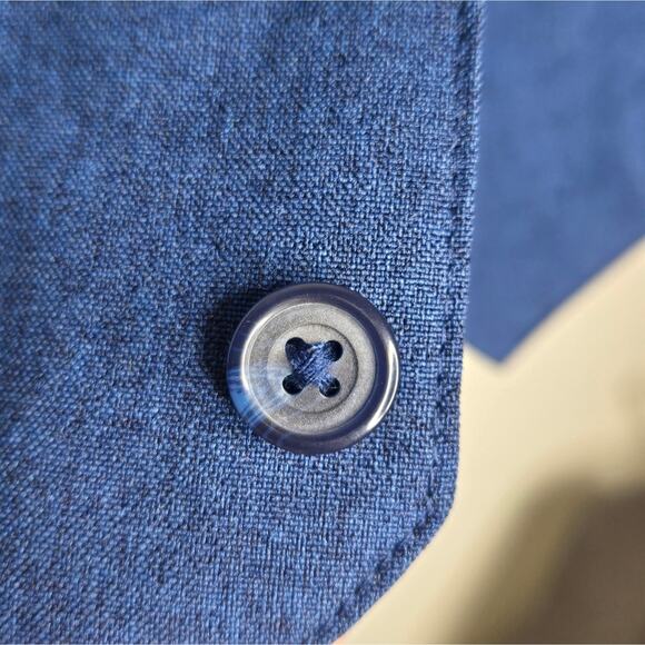 VAN HEUSEN Royal Blue Button Front Vest Boys Size 4 - Picture 7 of 7